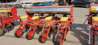 Corn Planter with Fertilizer
